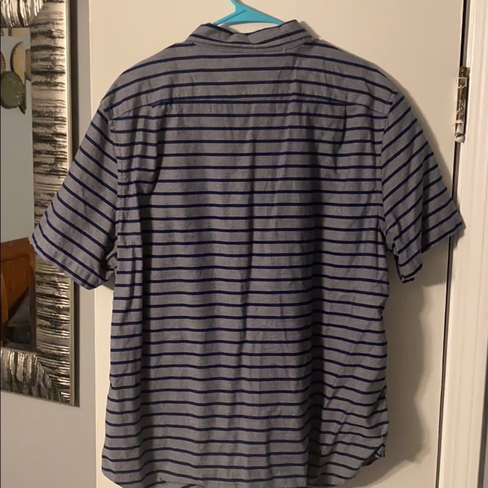 Nautica shirt - Picture 3 of 3